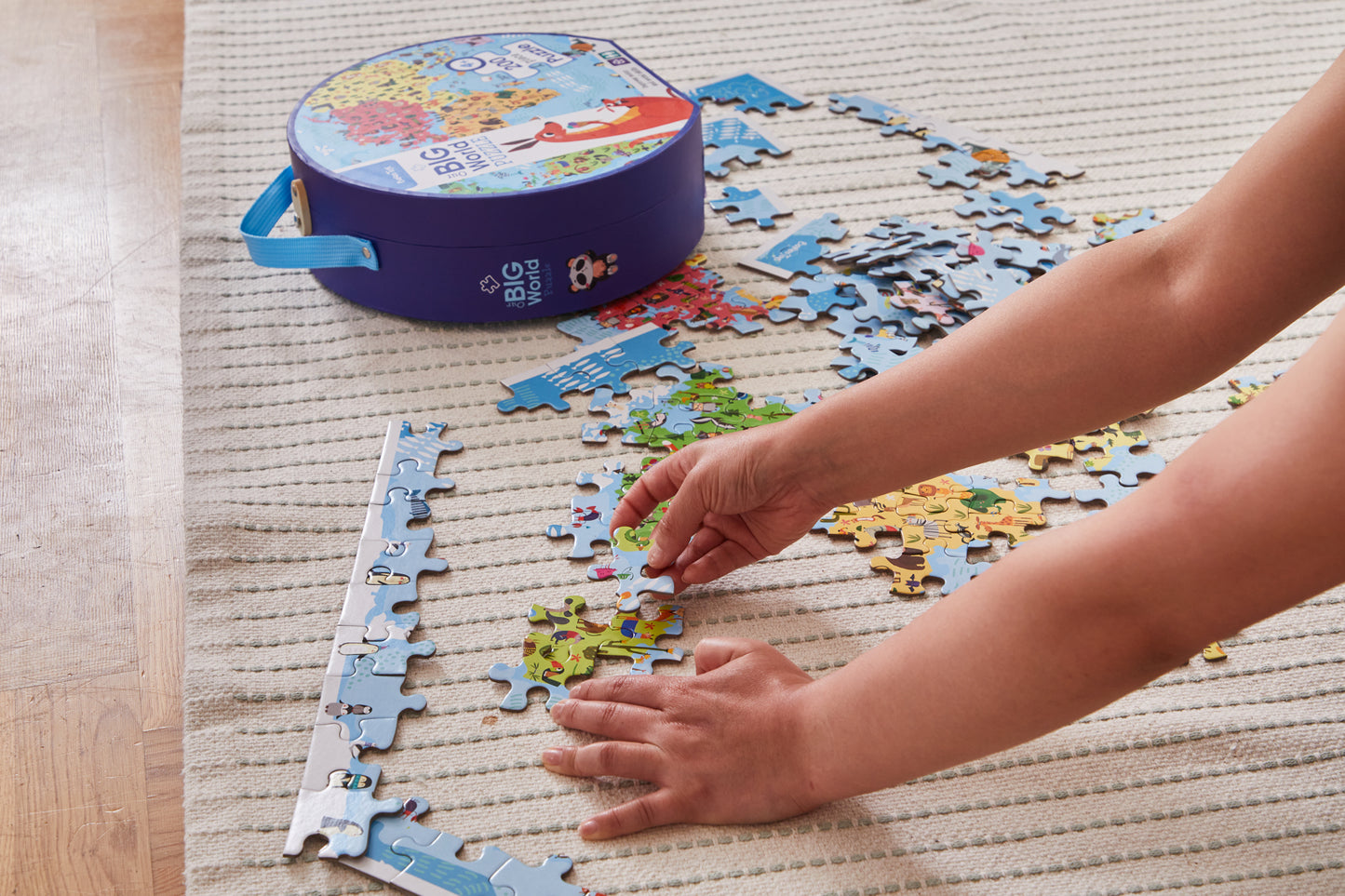 Our Big World Suitcase - Verdens Puslespil
