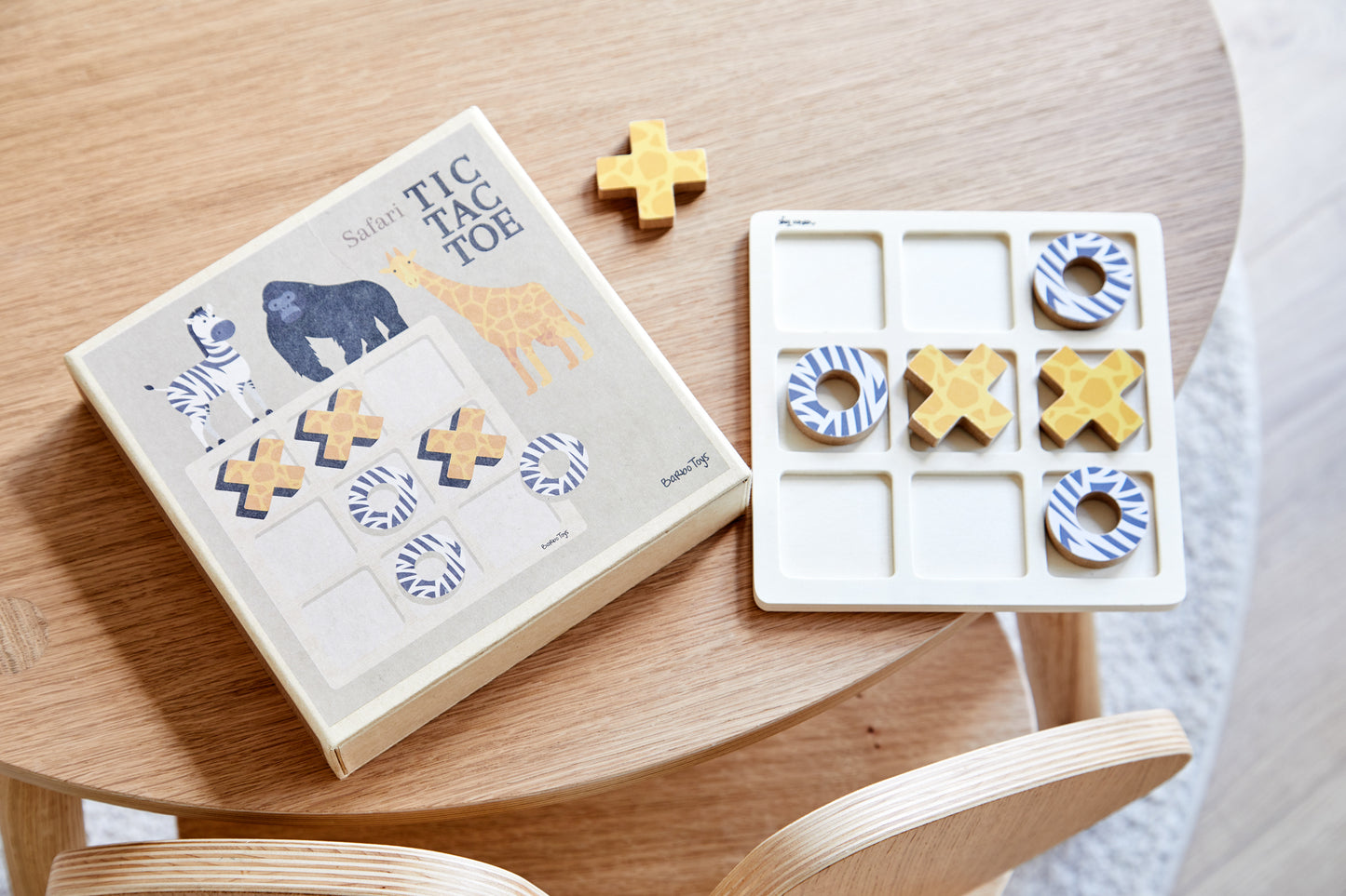 Safari - Tic Tac Toe INT