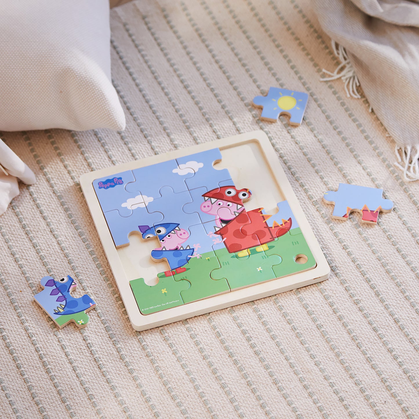 Peppa Pig - Wooden Puzzle - Dino Dress-up