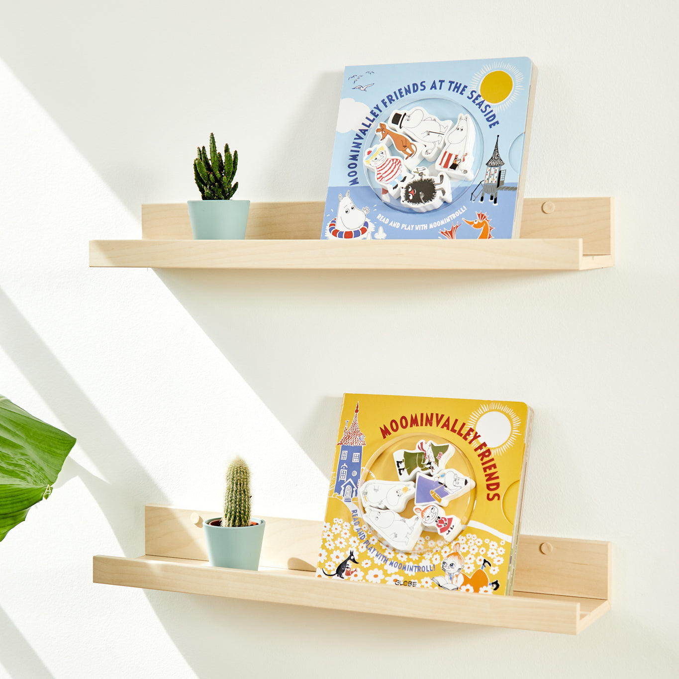 Moomin Valley friends book with wooden figures