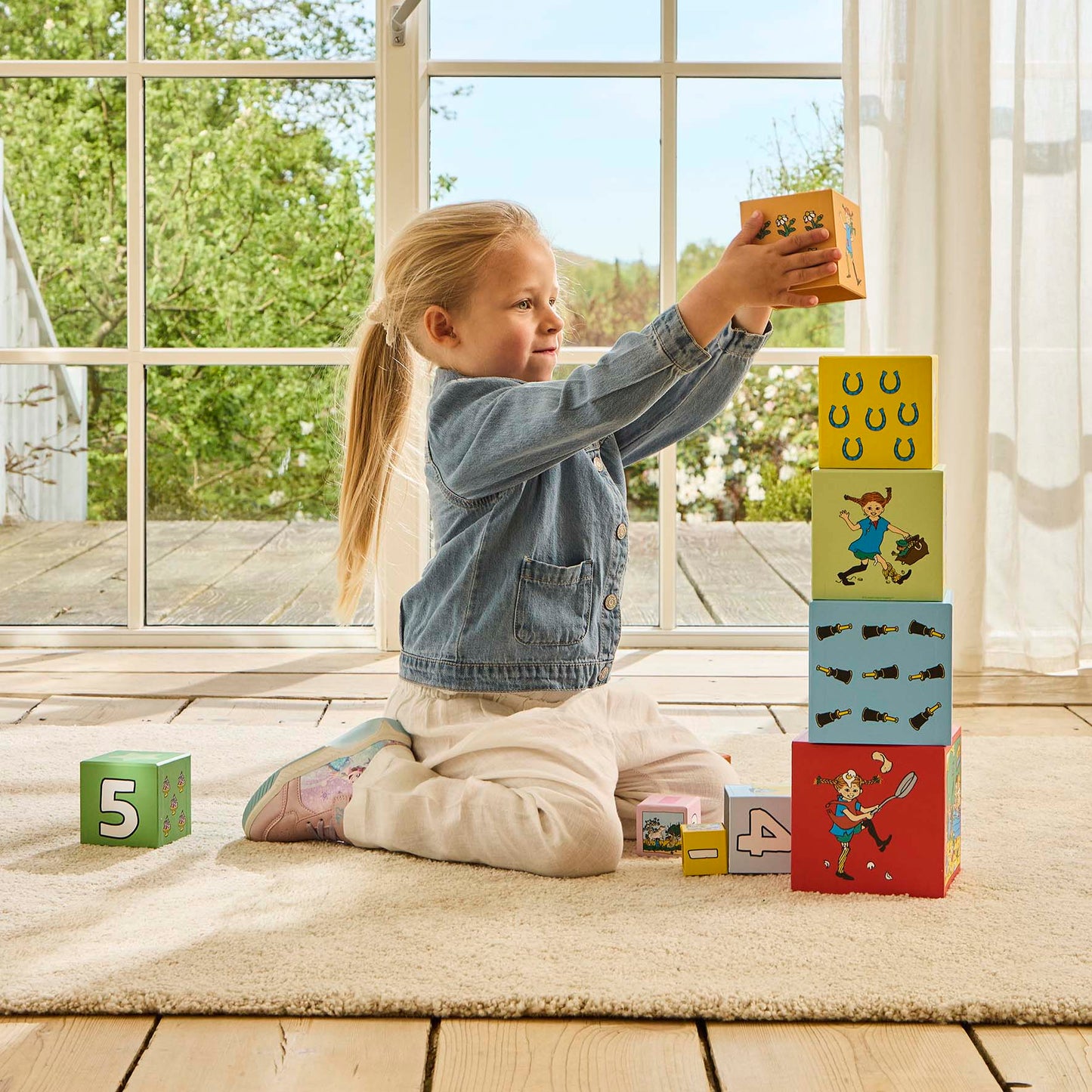 Pippi - Stacking Cubes