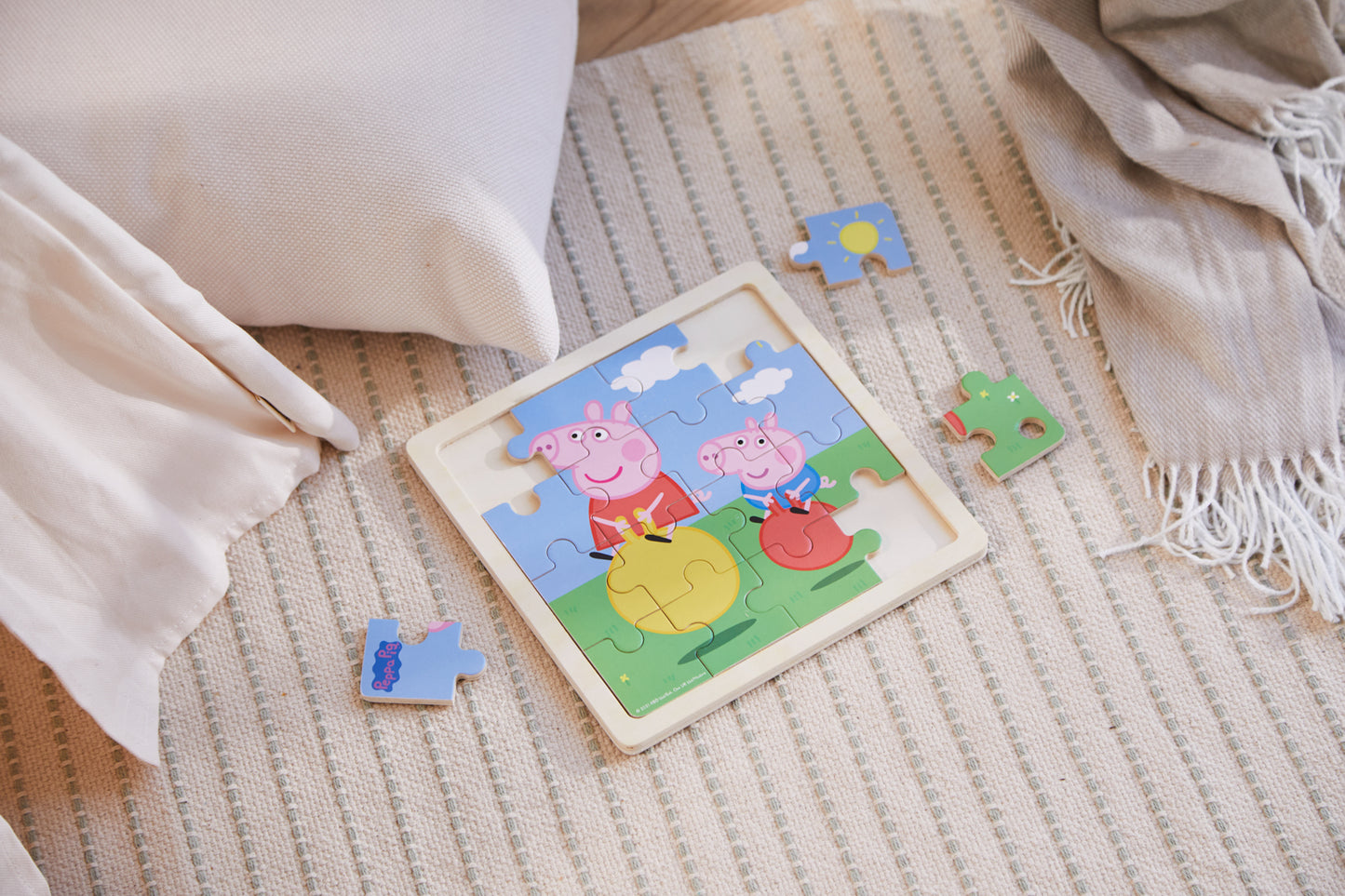 Peppa Pig - Wooden Puzzle - Bouncy Ball